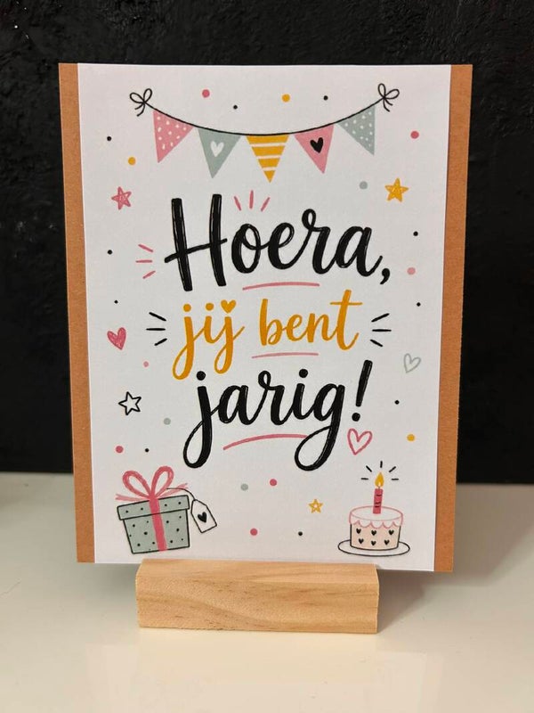 • Hoera, jij bent jarig •
