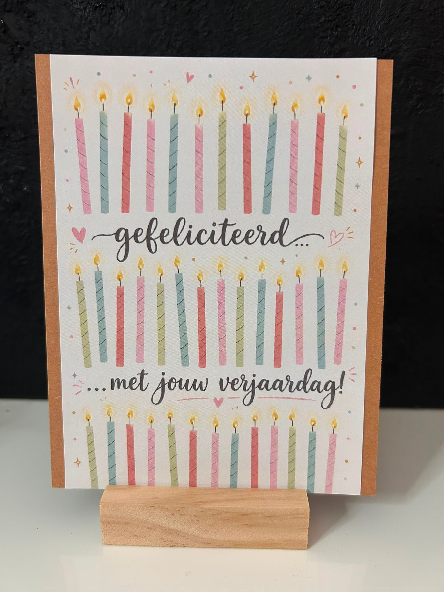 • Gefeliciteerd met jouw verjaardag •