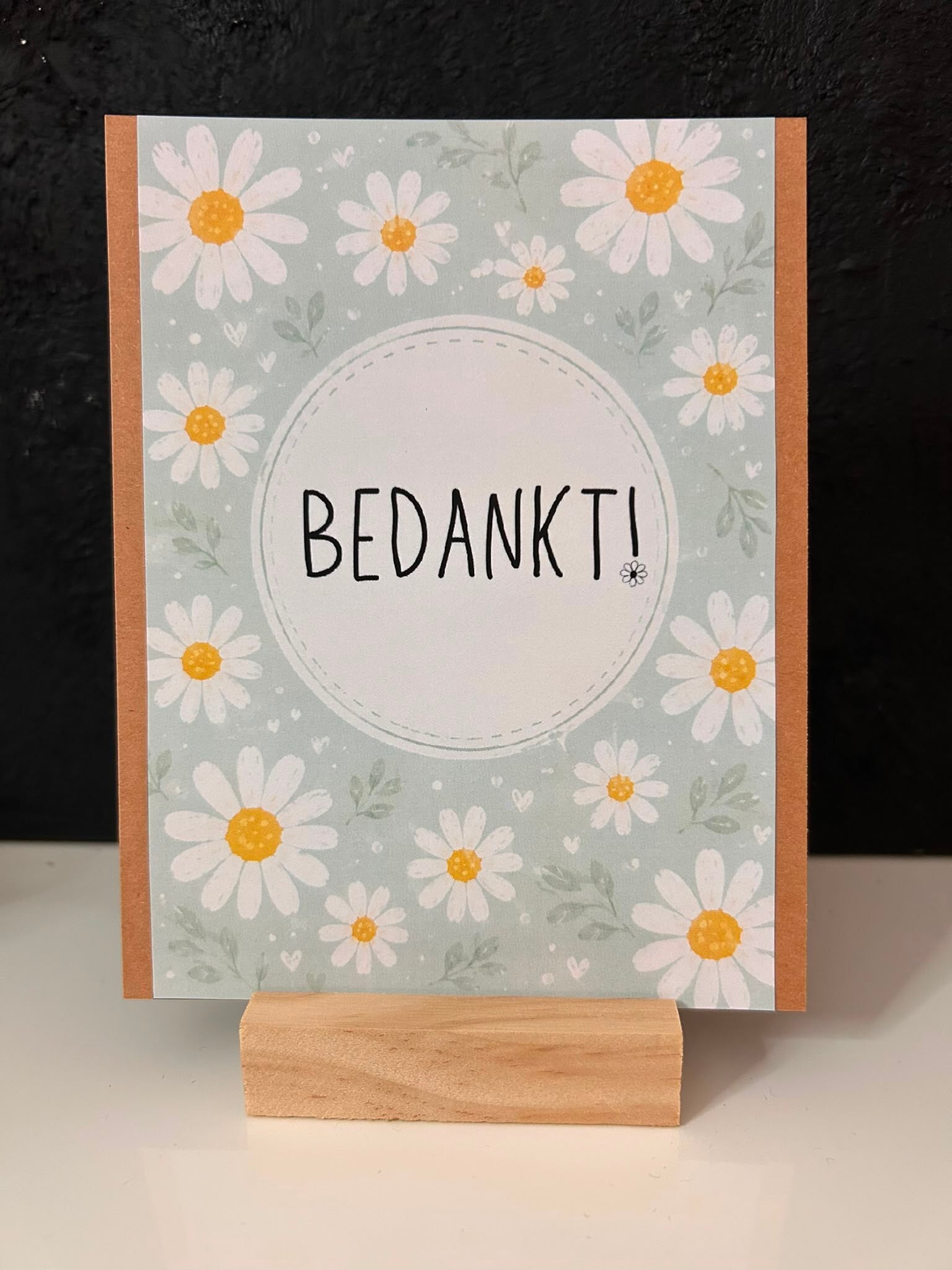 • Bedankt • Bloem