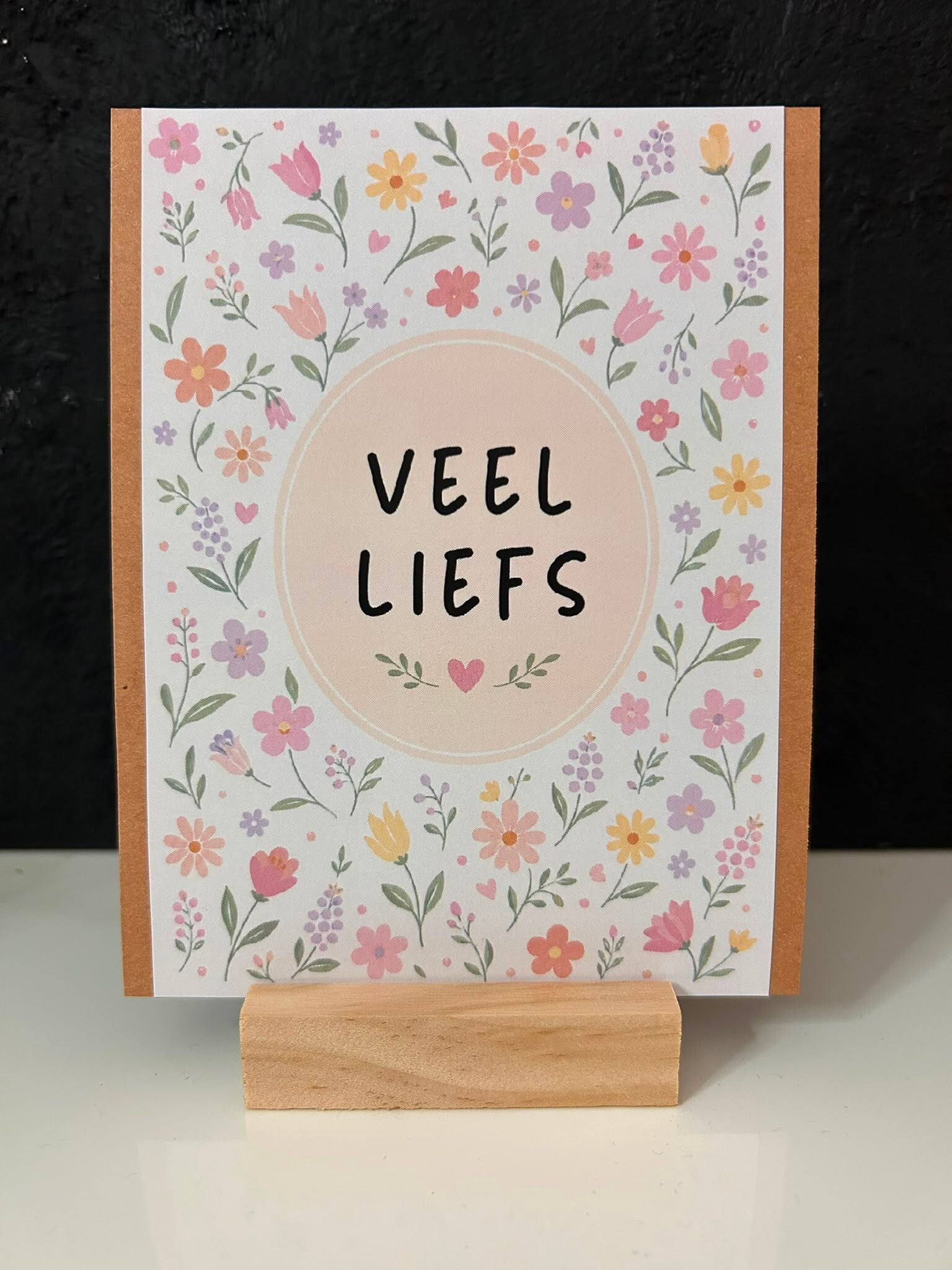 • Veel liefs •