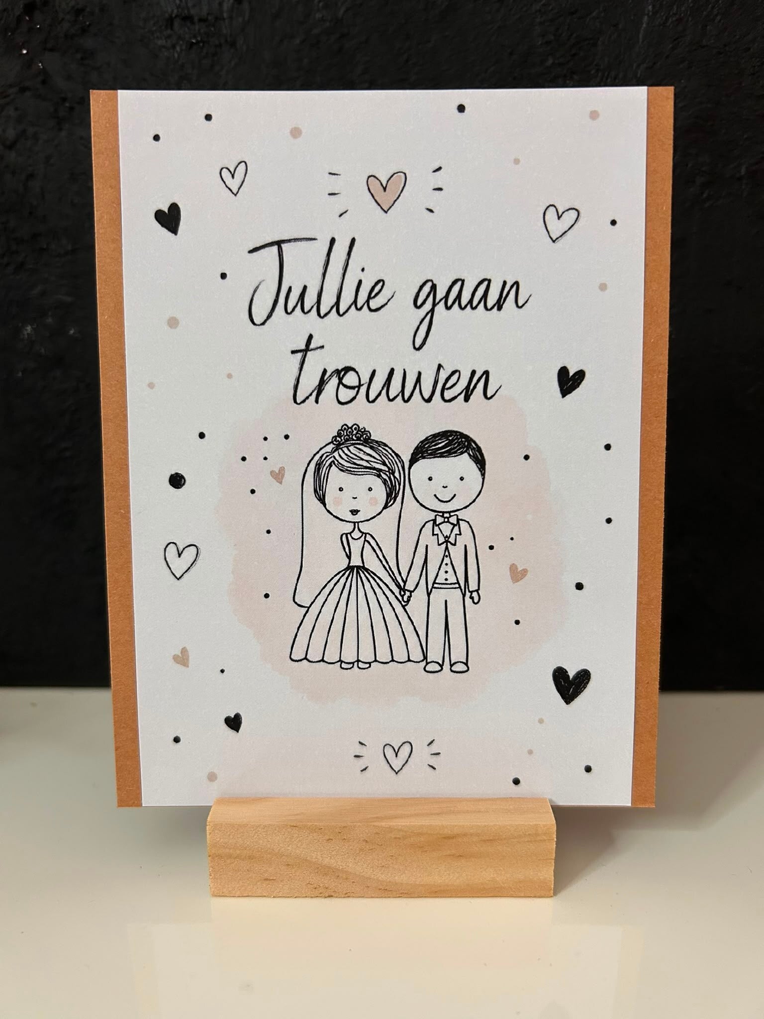 • Jullie gaan trouwen •