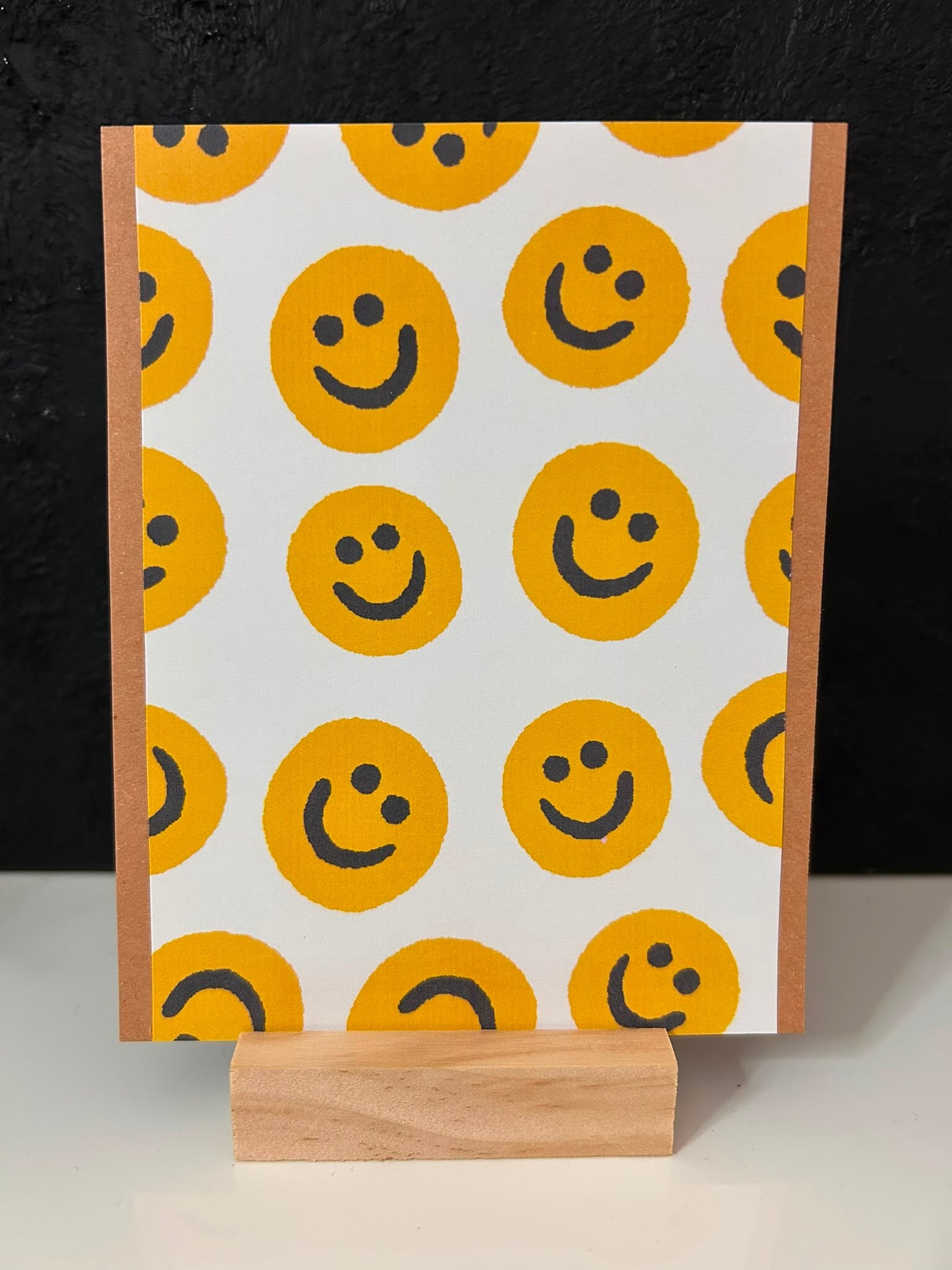 • Blanco Smiley •