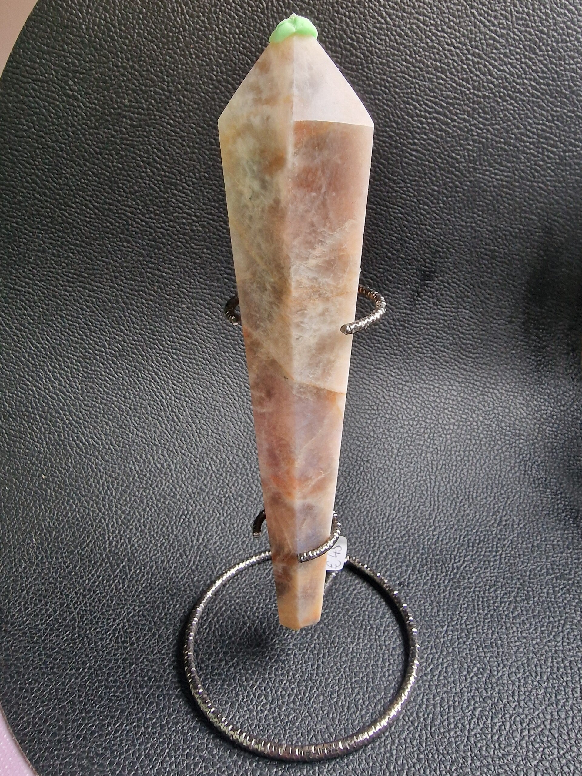 Perzikmaansteen wand