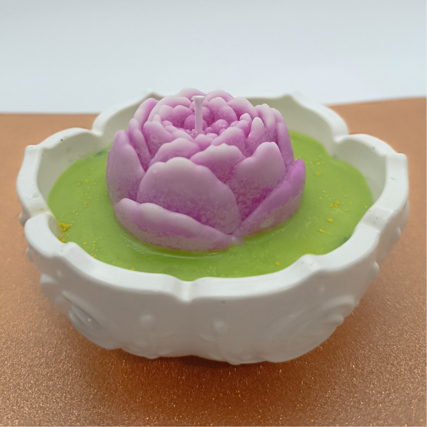 BOUGIE ARTISANALE COULEE DANS UN POT AQUARESIN