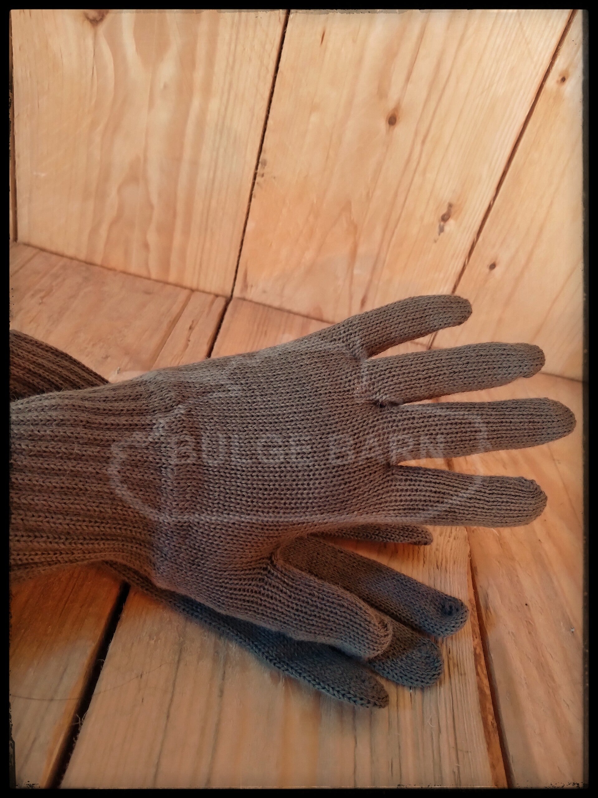 German wool gloves (post war)