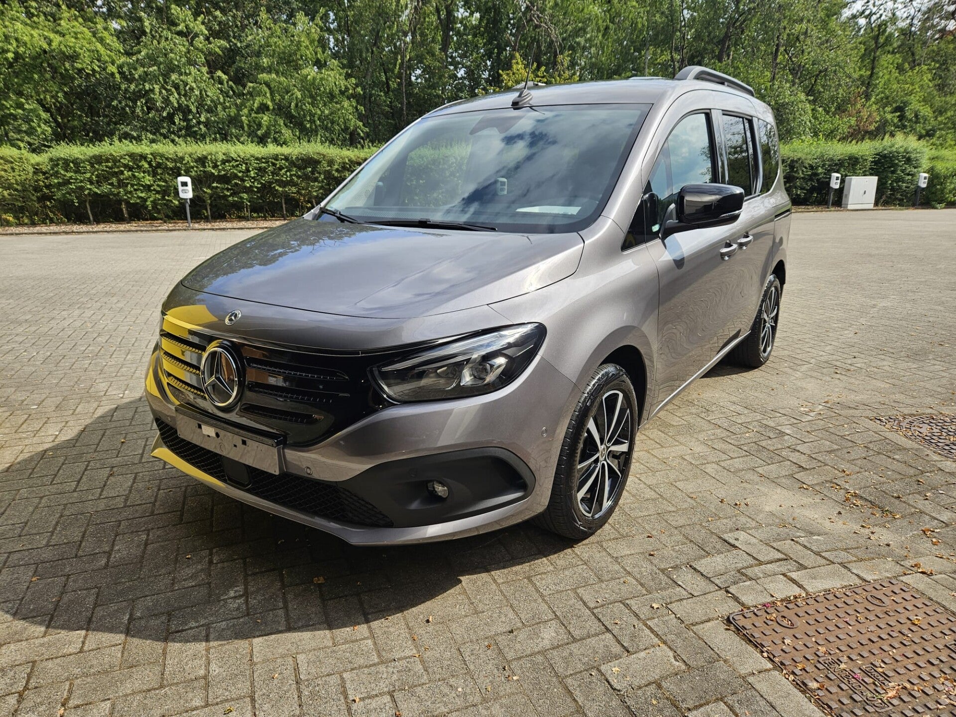 Mercedes-Benz EQT (4 stuks beschikbaar met lage km stand)