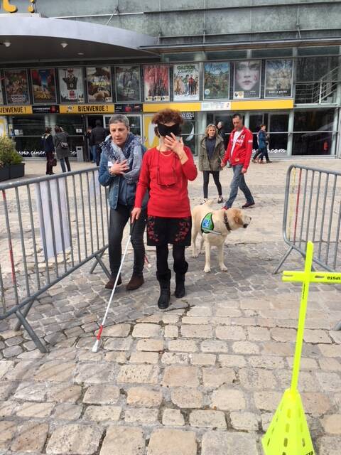 Mise en situation canne blanche