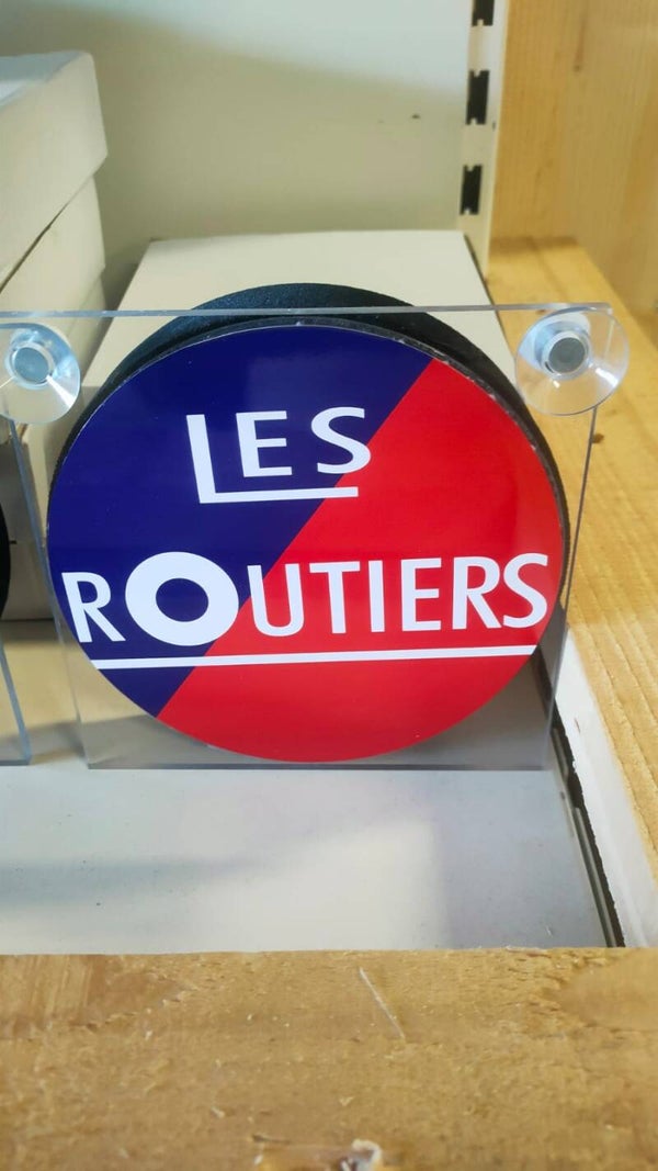 Lightbox Deluxe Les Routiers