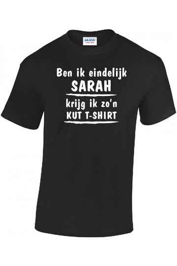 Ben ik eindelijk Sarah krijg ik zo'n kut T-shirt