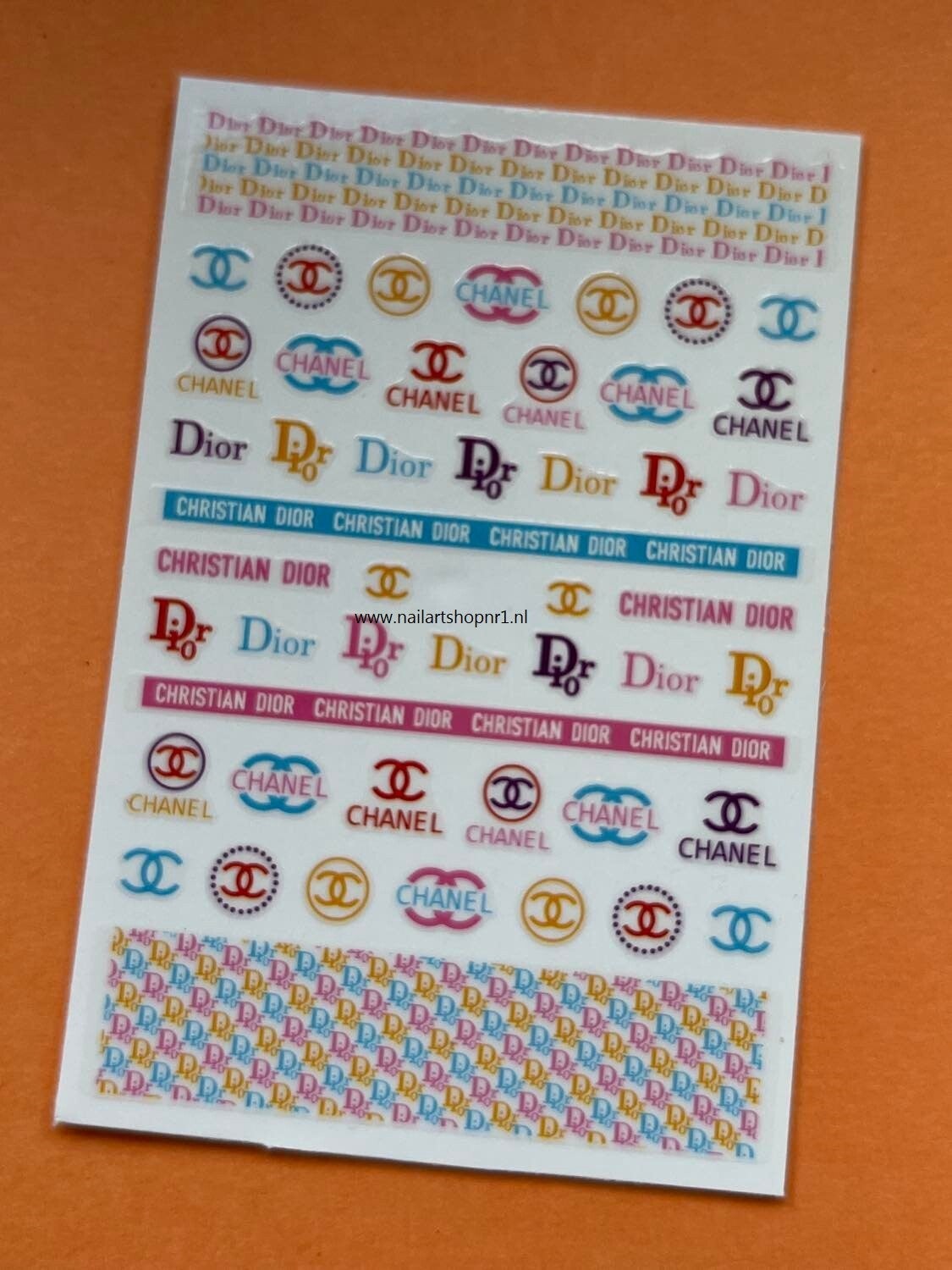 Vel logo Dior (27)  Zo mooi !!