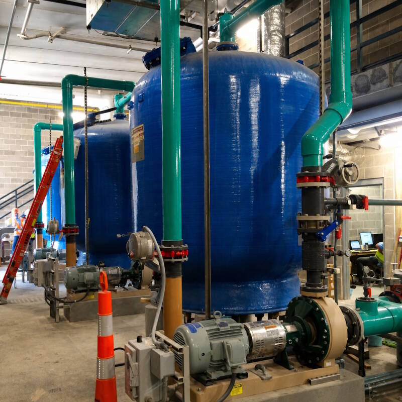 Filter system for a marine life support application