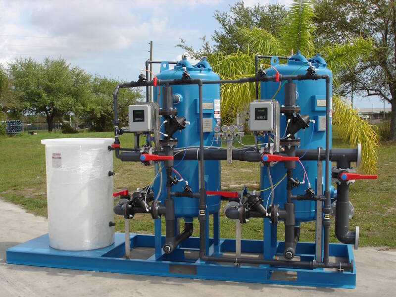 Commercial water treatment softener