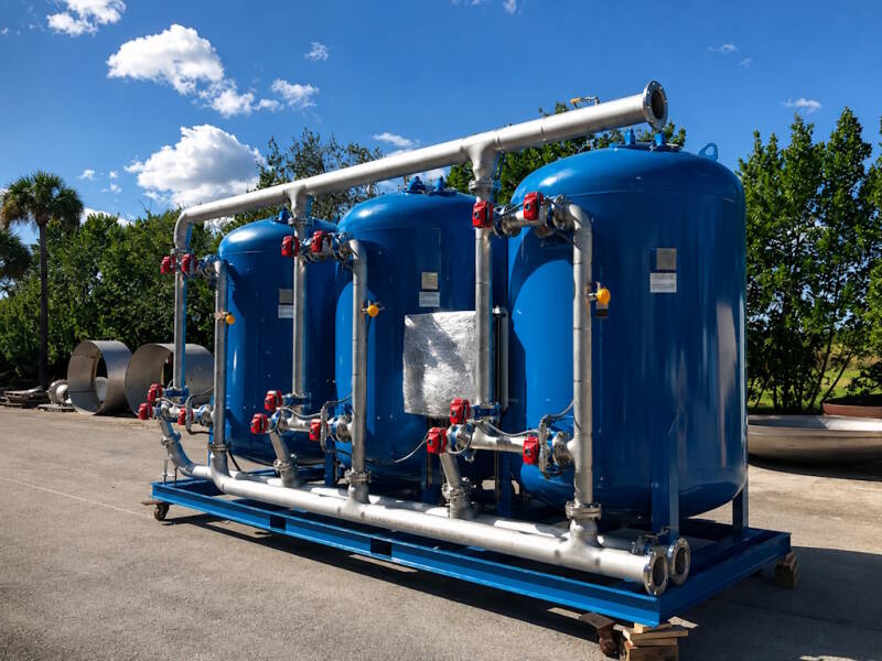 Media filter system for reverse osmosis pretreatment