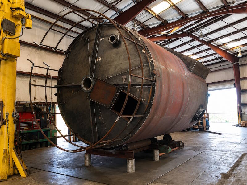 12’ diameter x 20’ tall side shell lime slurry vessel