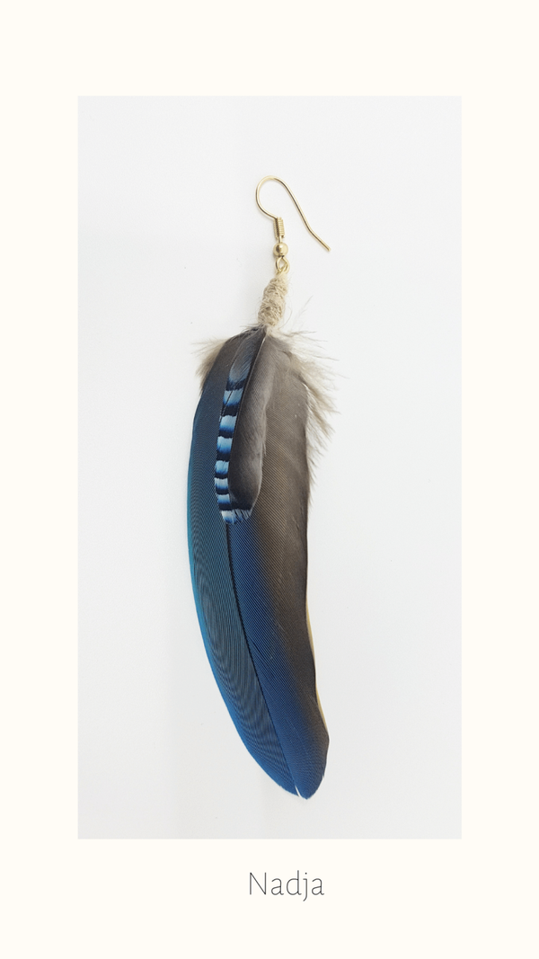 SOLD Veren oorbel 'Nadja'