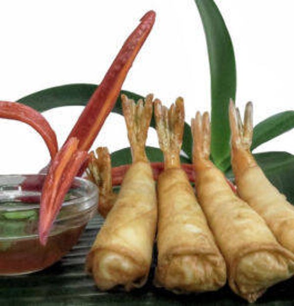 Garnaaltjes in filodeeg met kipvulling / Shrimps in with chicken filling