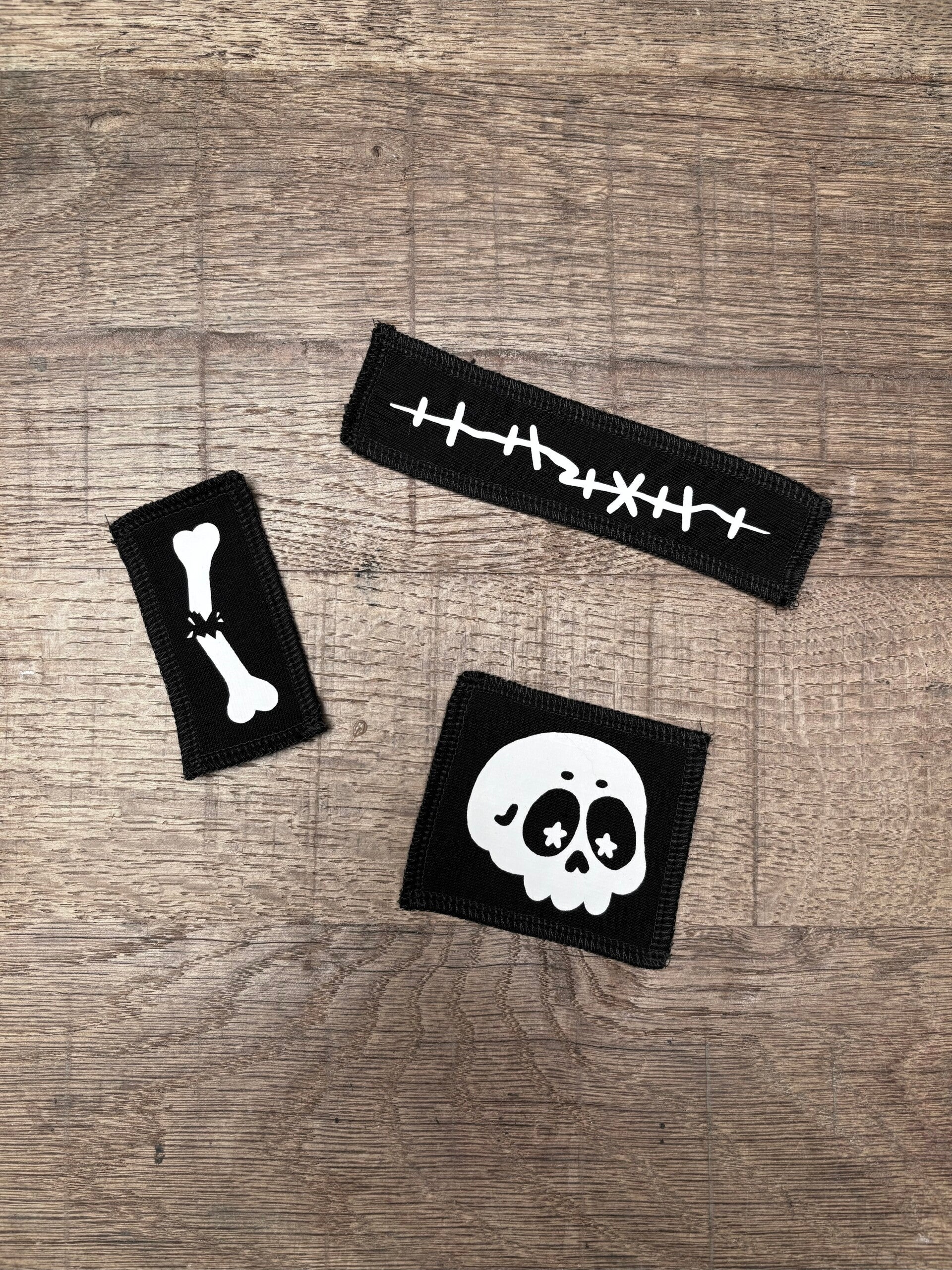 MINI HALLOWEEN PATCH SET