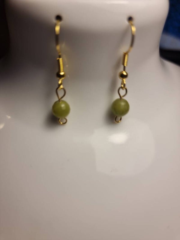 Pendentif doré  qualité, pierre agate Thaïlande réf.mpi 17