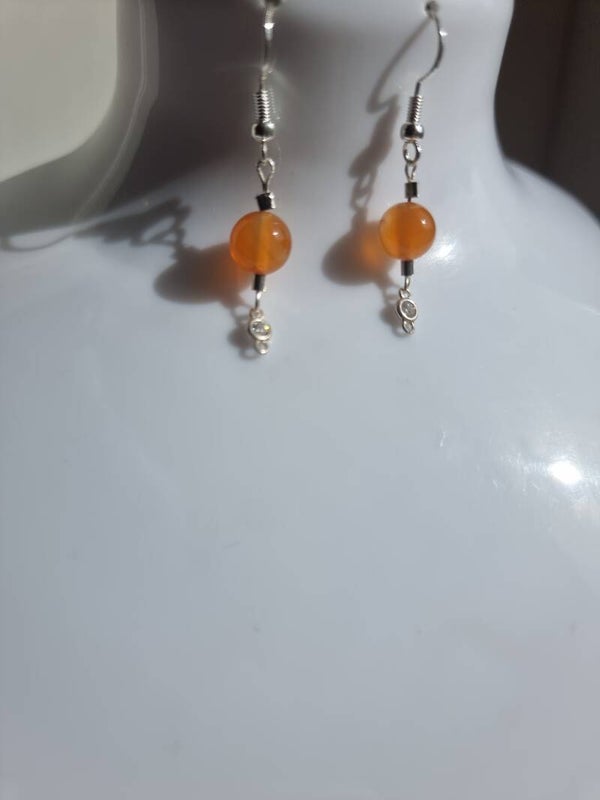 Boucles pierre Cornaline ,décoré avec zircones .réf mpi 46