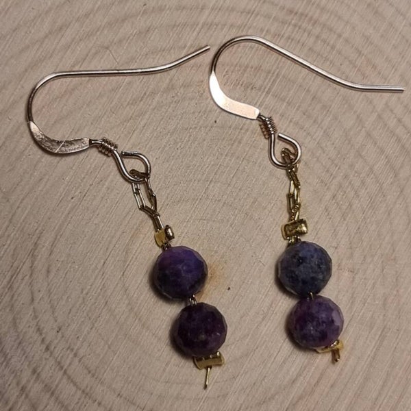 Boucles  pierres rubis facettées, crochet Or rose