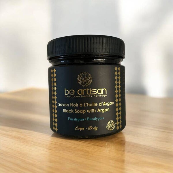 Savon Noir à l'Huile d'Argan et à l'Eucalyptus