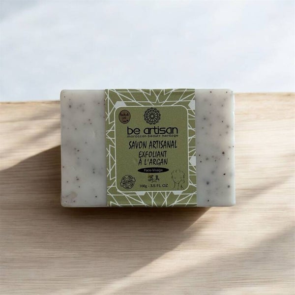 Savon Artisanal Exfoliant à l'Huile d'Argan