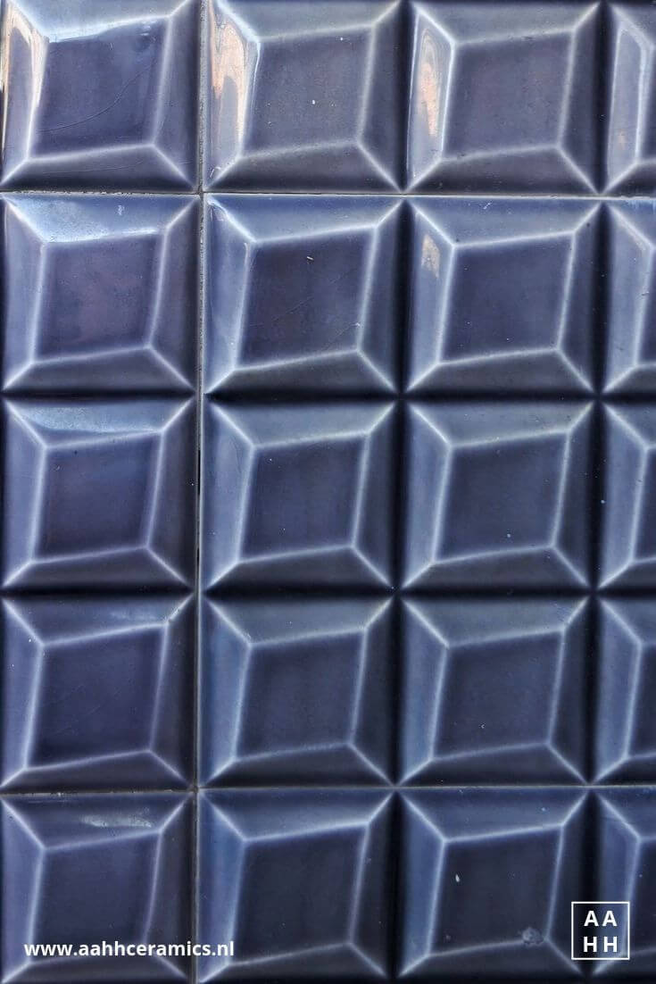 Azulejos - blauw modern reliëf, Portugal