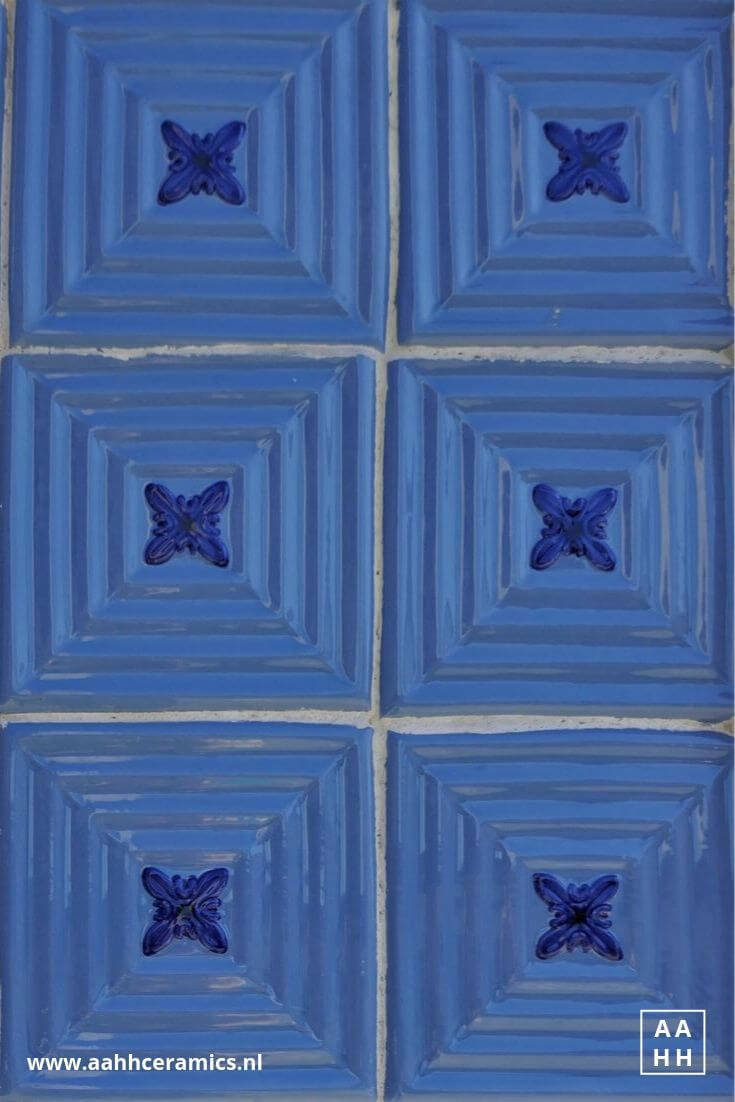 Azulejos - blauw vierkantjes reliëf, Portugal