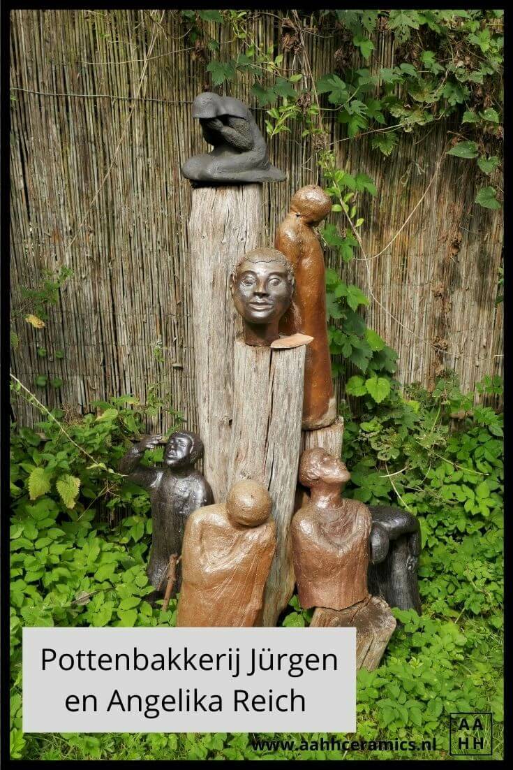 Pottenbakkerij Reich - beelden van mensen in de tuin