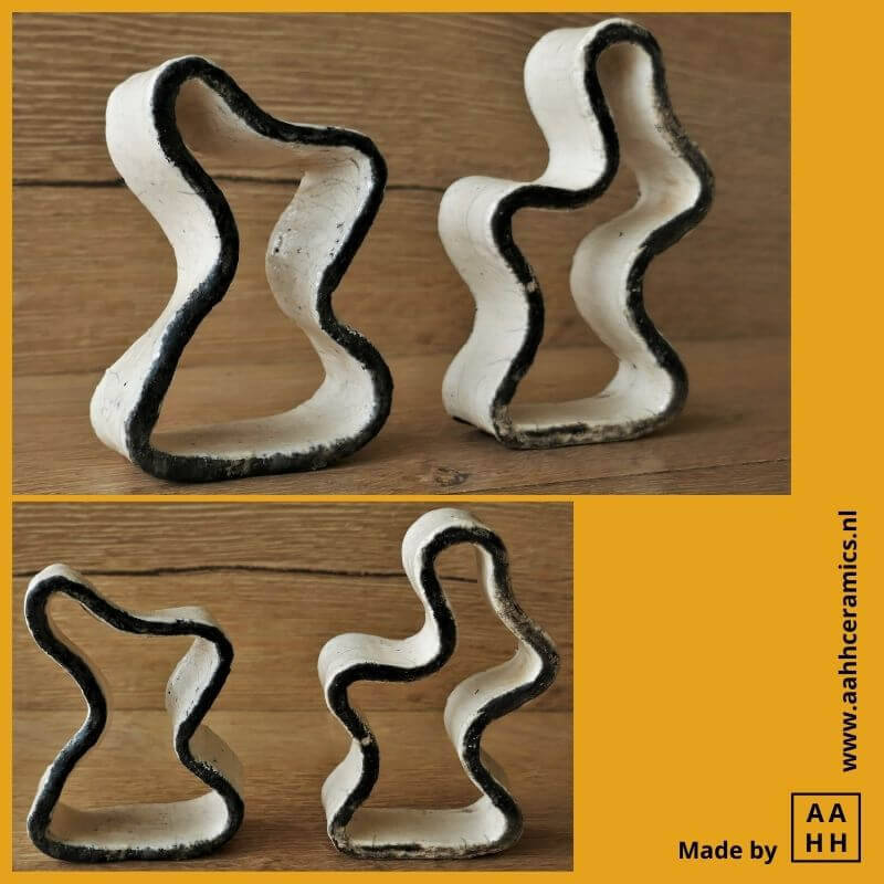 Spelen met strookjes klei - zijaangezicht abstracte vorm konijntjes - zwart wit - AAHH Ceramics