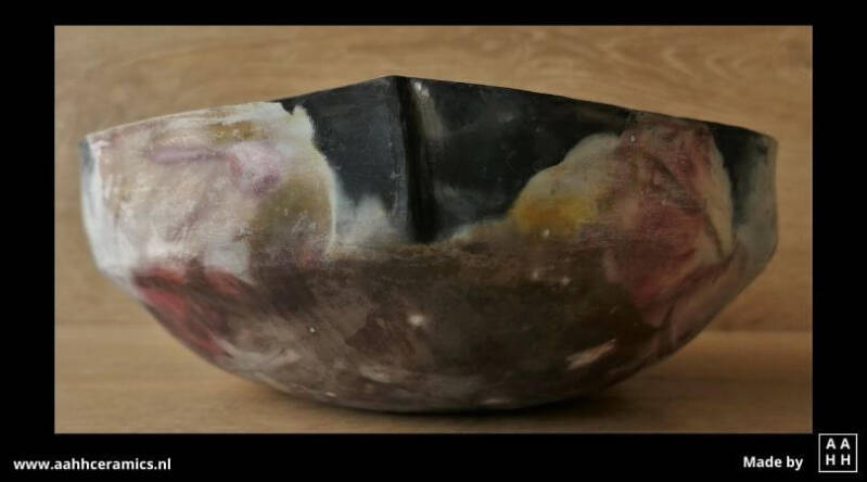 Zij-aangezicht 2 van mijn grote kleurrijke schaal - pitfire