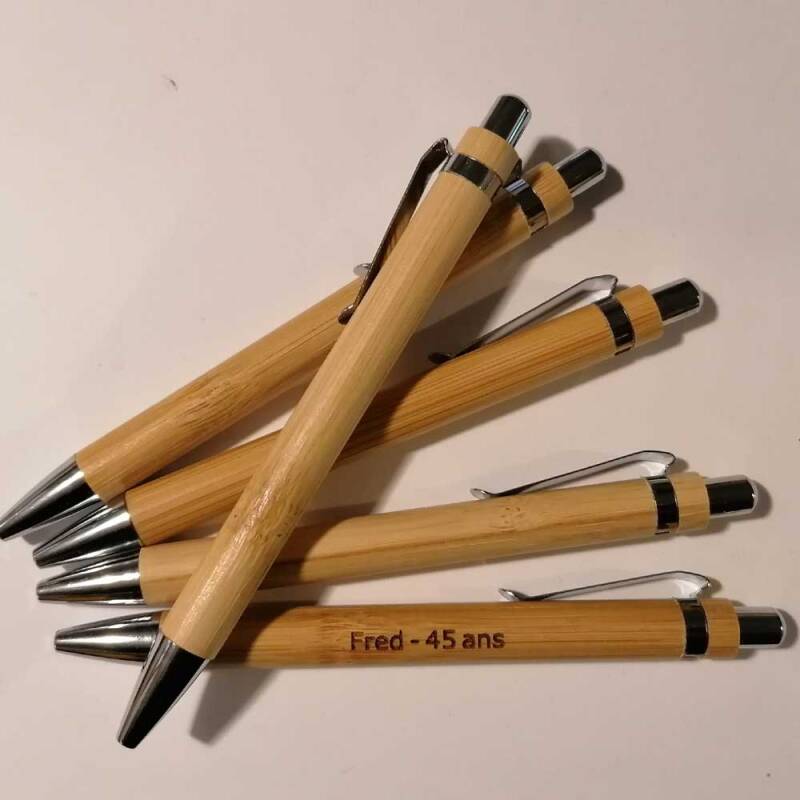 stylo personnalisé pour anniversaire