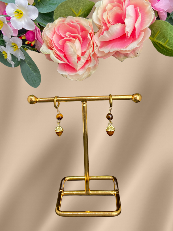 Eichel Ohrringe mit Tigerauge vergoldet