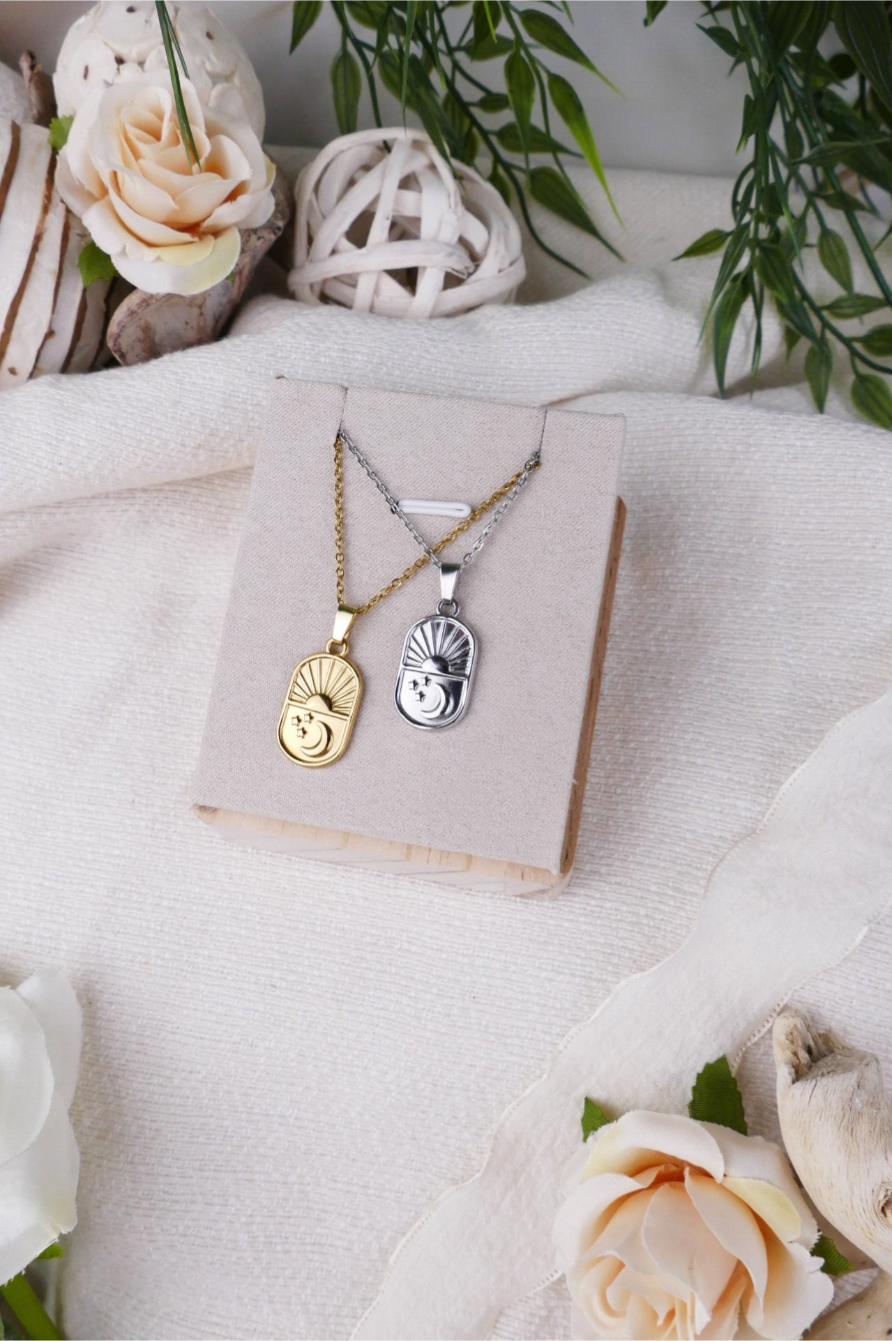 Tag und Nacht Kette gold/silber