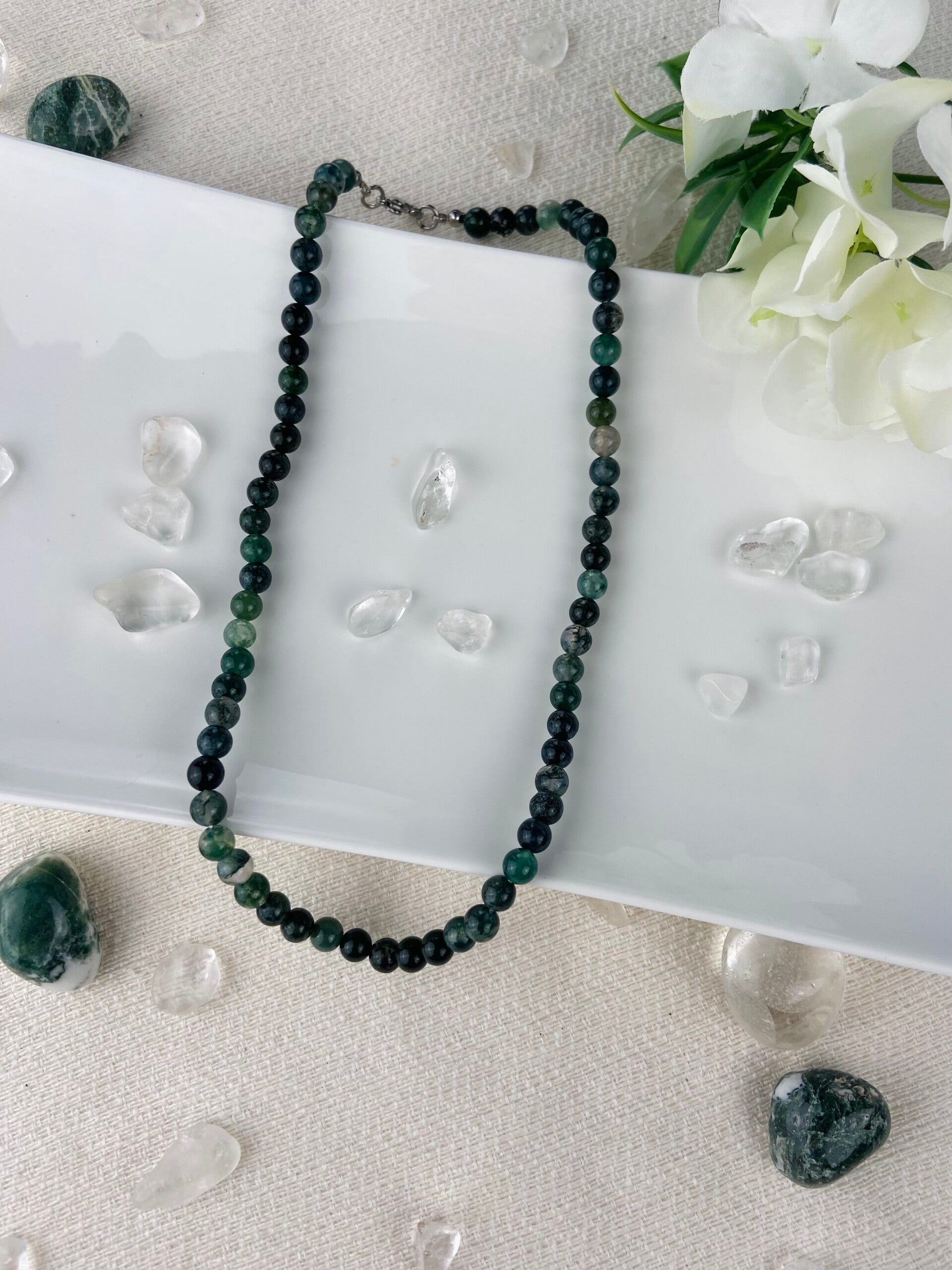 Moosachat Perlenkette