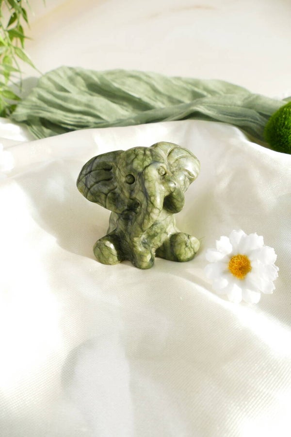 Grüne Jade Elefant