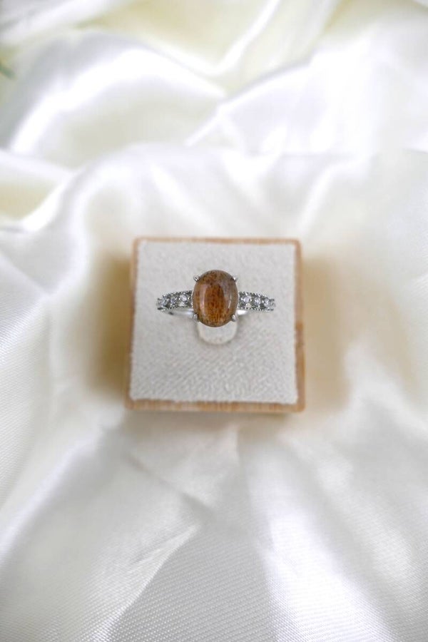 Oranger Mondstein Ring