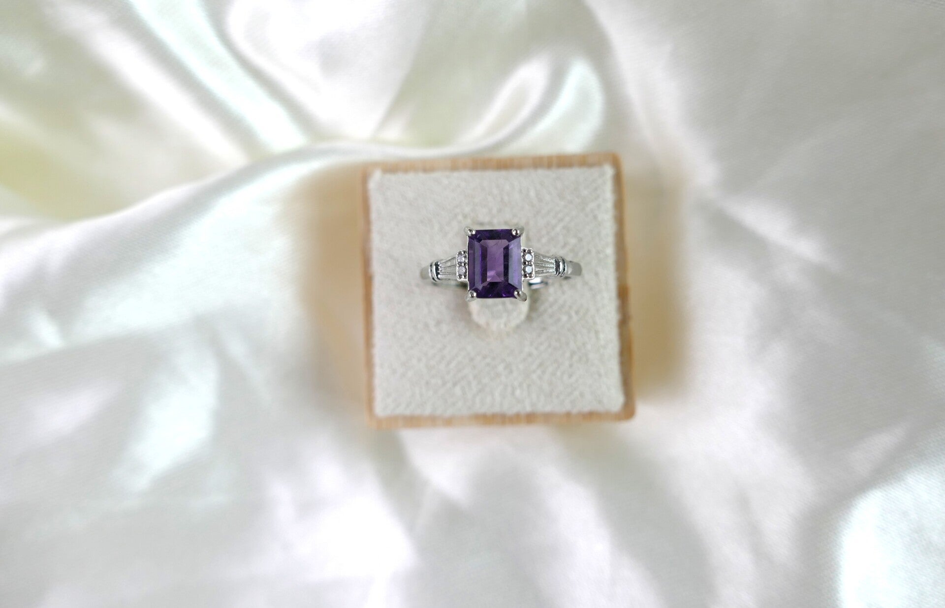 Amethyst Ring eckig