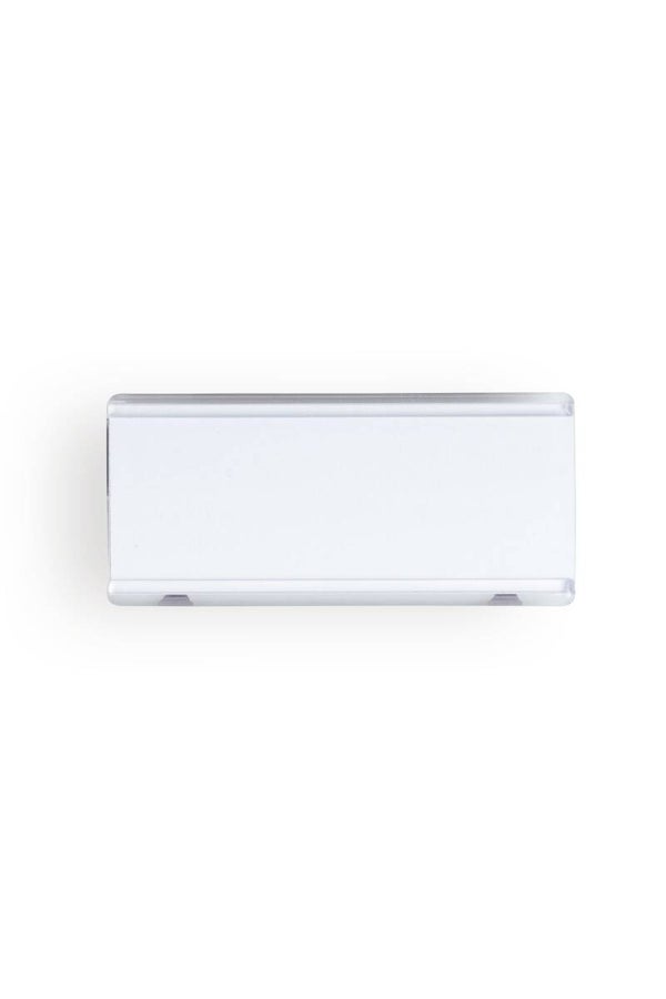 Unisex: Targhetta portanome con spillo 7x3 cm