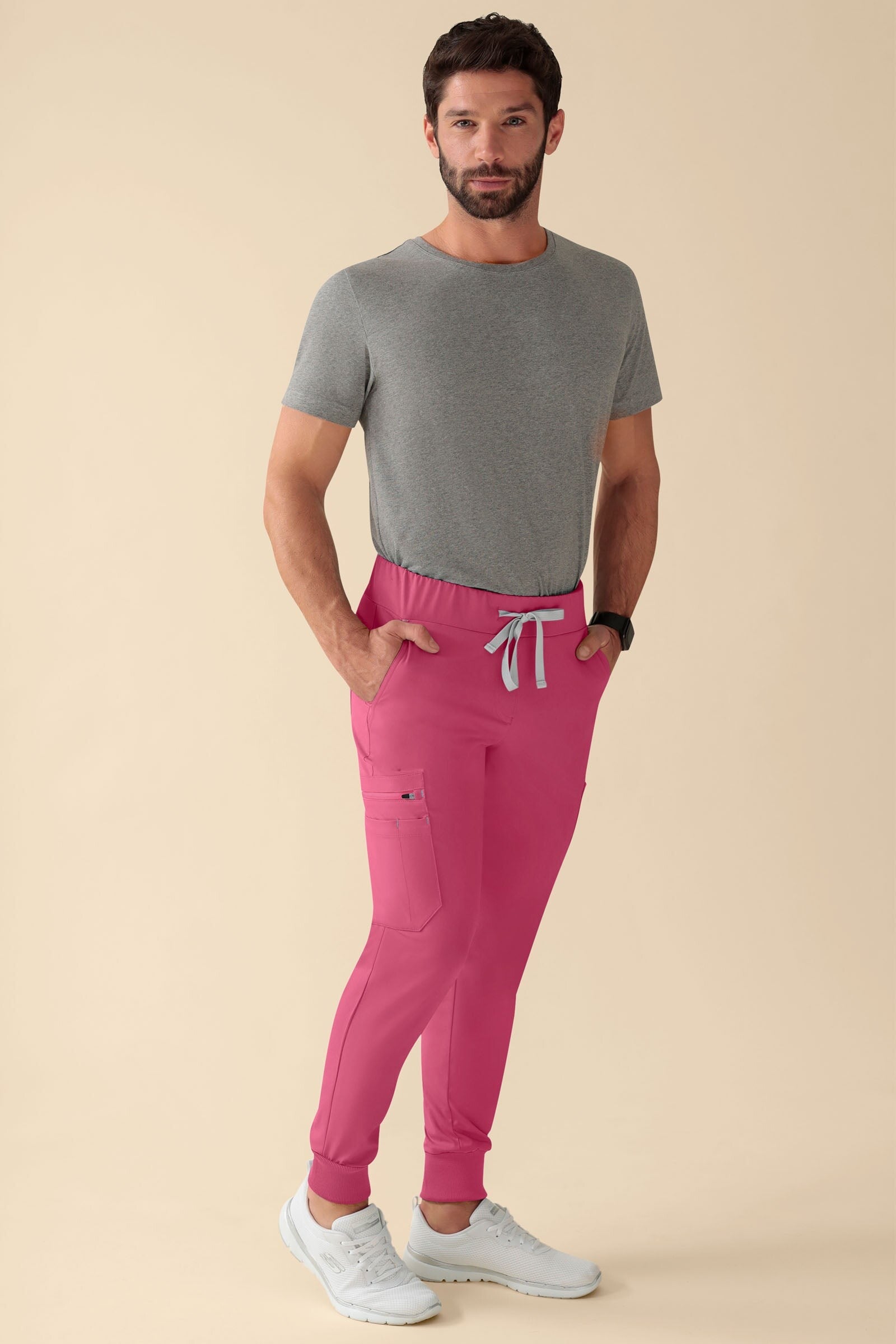 Uomo: KAERE Pantaloni - orlo elasticizzato - taglia corta - con tasche sulle gambe