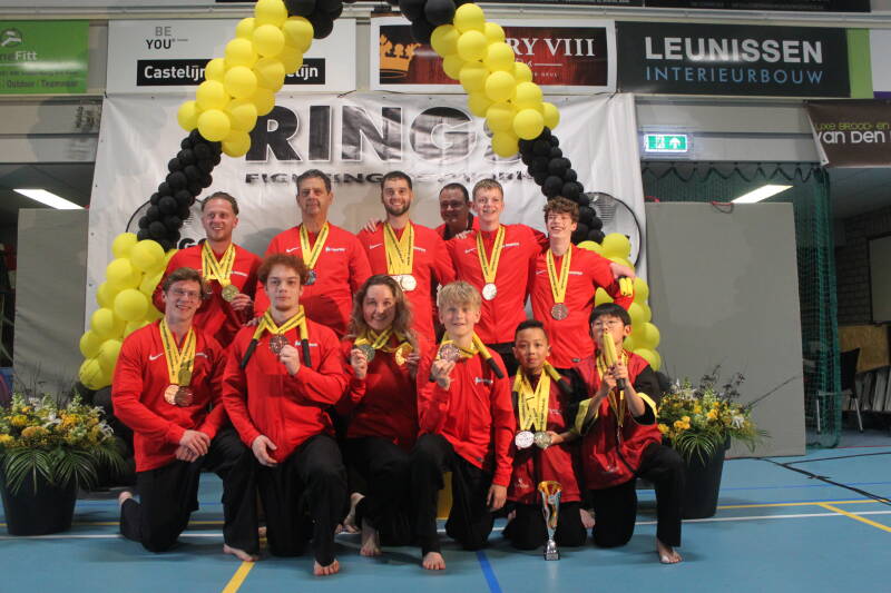 Team De Jong Sports wint 7 x goud tijdens WK Nunchaku in Beek