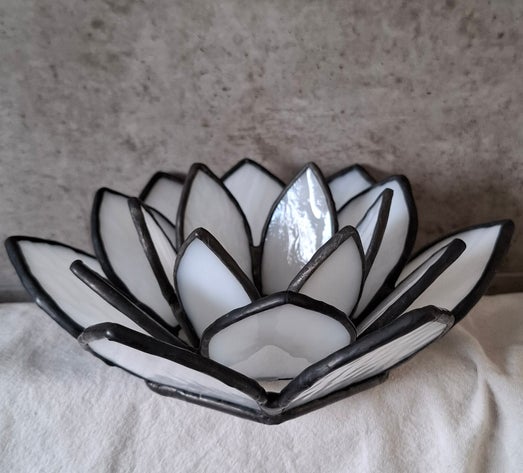 Glas in lood lotus theelichthouder Selene Glazige Loodjes