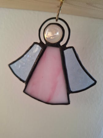Glas in lood engeltje roze Glazige Loodjes