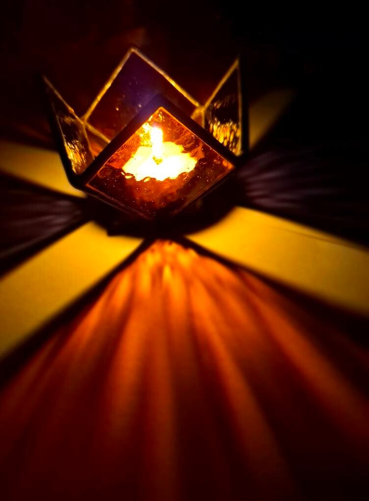 glas in lood theelichthouder Glazige Loodjes