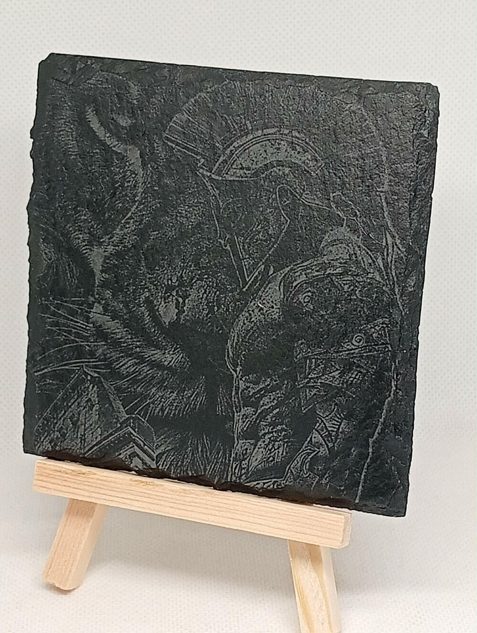 Ardoise gravée – Guerrier spartiate