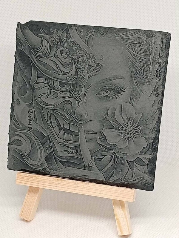 Ardoise gravée – Geisha & Masque japonais