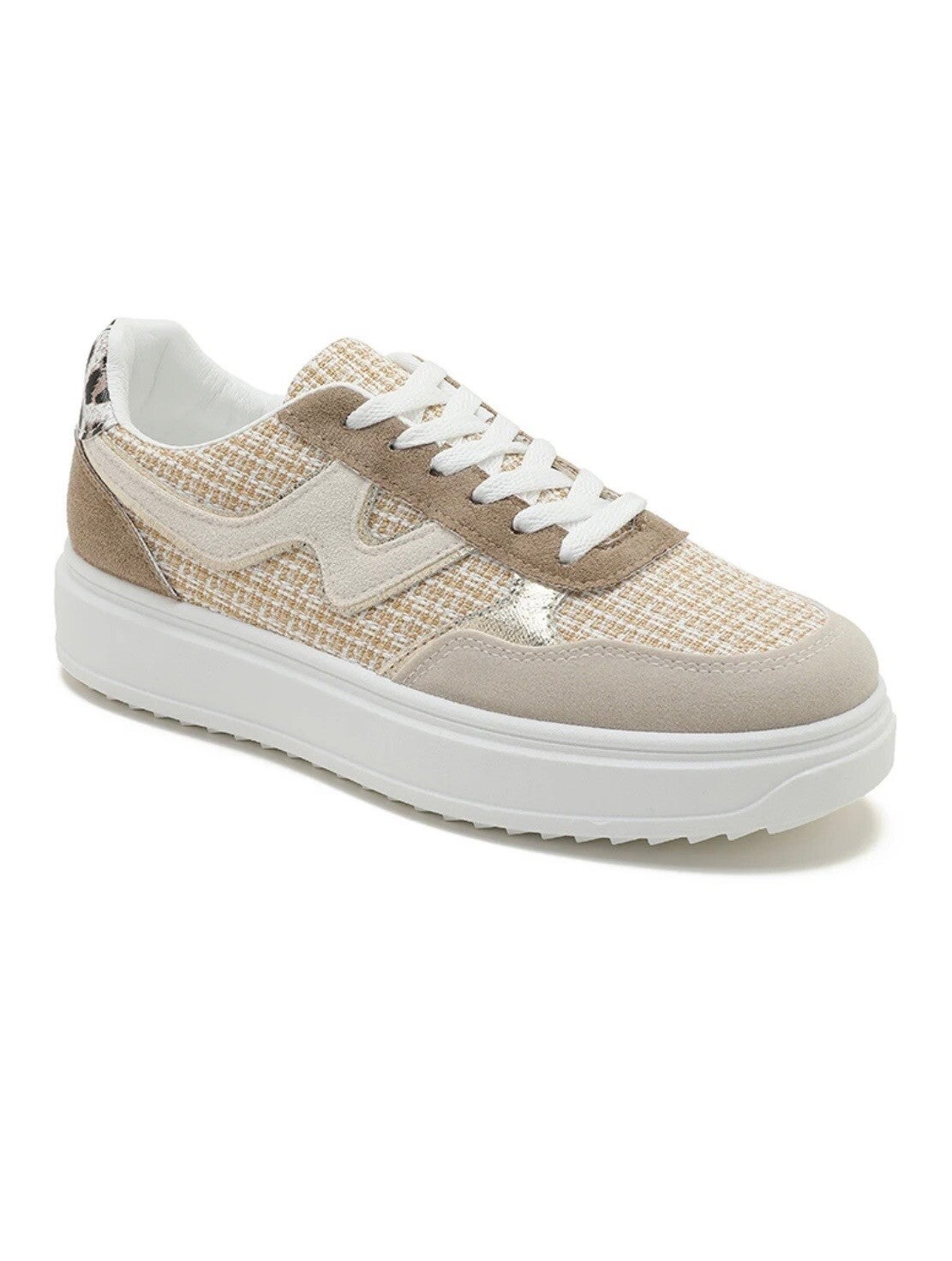Trendy sneaker taupe