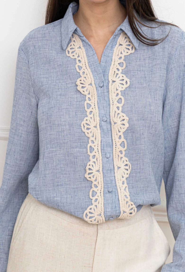 Elegante blouse met details blue