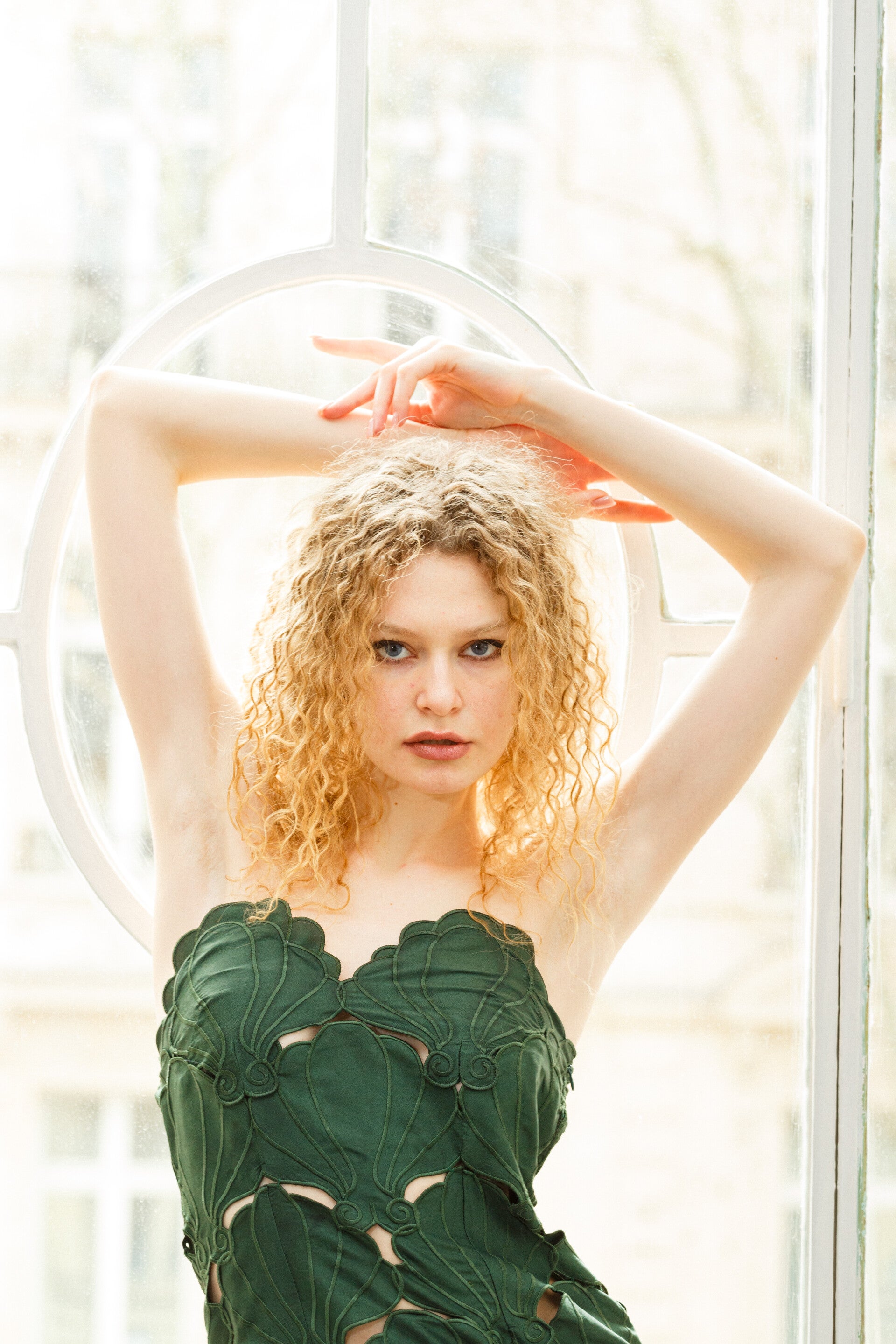 Green dupioni silk sleeveless short dress "Shells" Hand cut Richelieu Some hand sewing