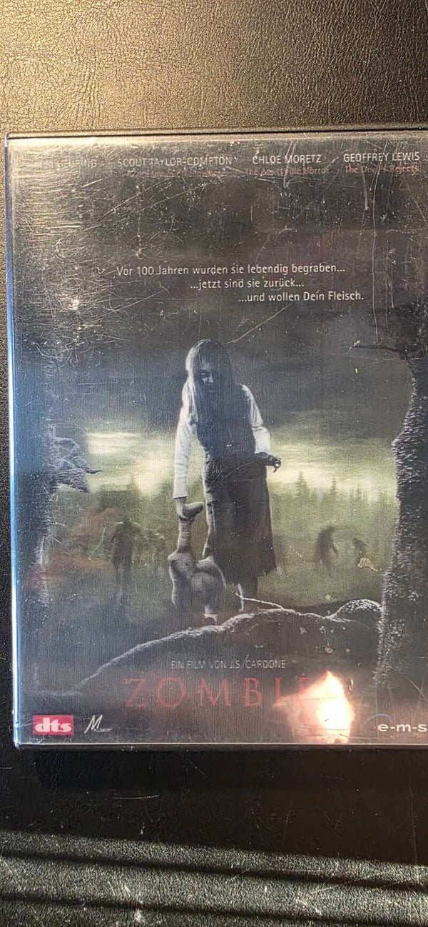 Zombies  3D Cover  FSK 18   O3
